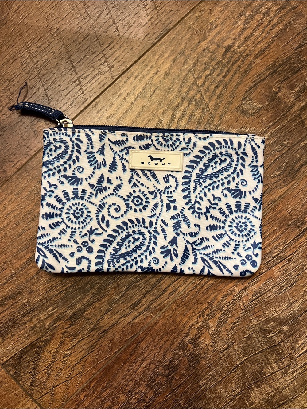 Scout bag small Blue & White paisley pattern // waterproof